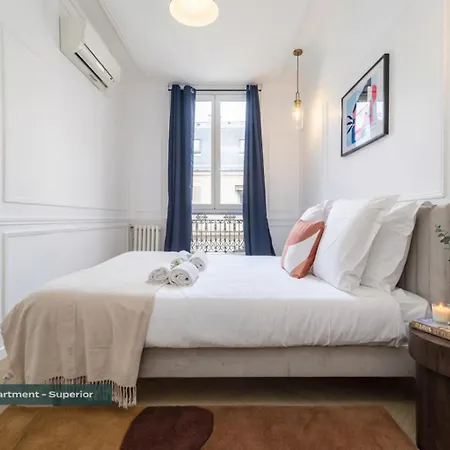 Poeticstay - Champs D'Elysee - Galilee-3